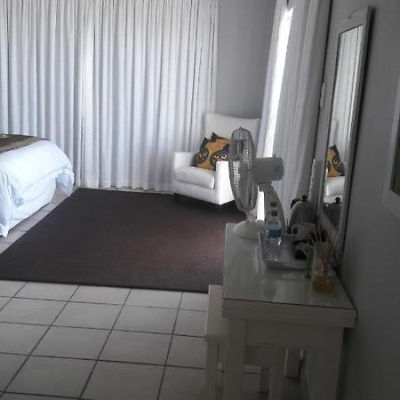 Casa Do Mar Guest House Tofo Exterior photo